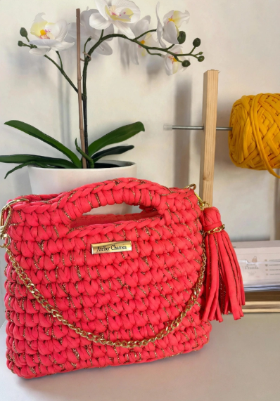 Sac Naya L - Prêt à expédier | Néon Corail fil doré